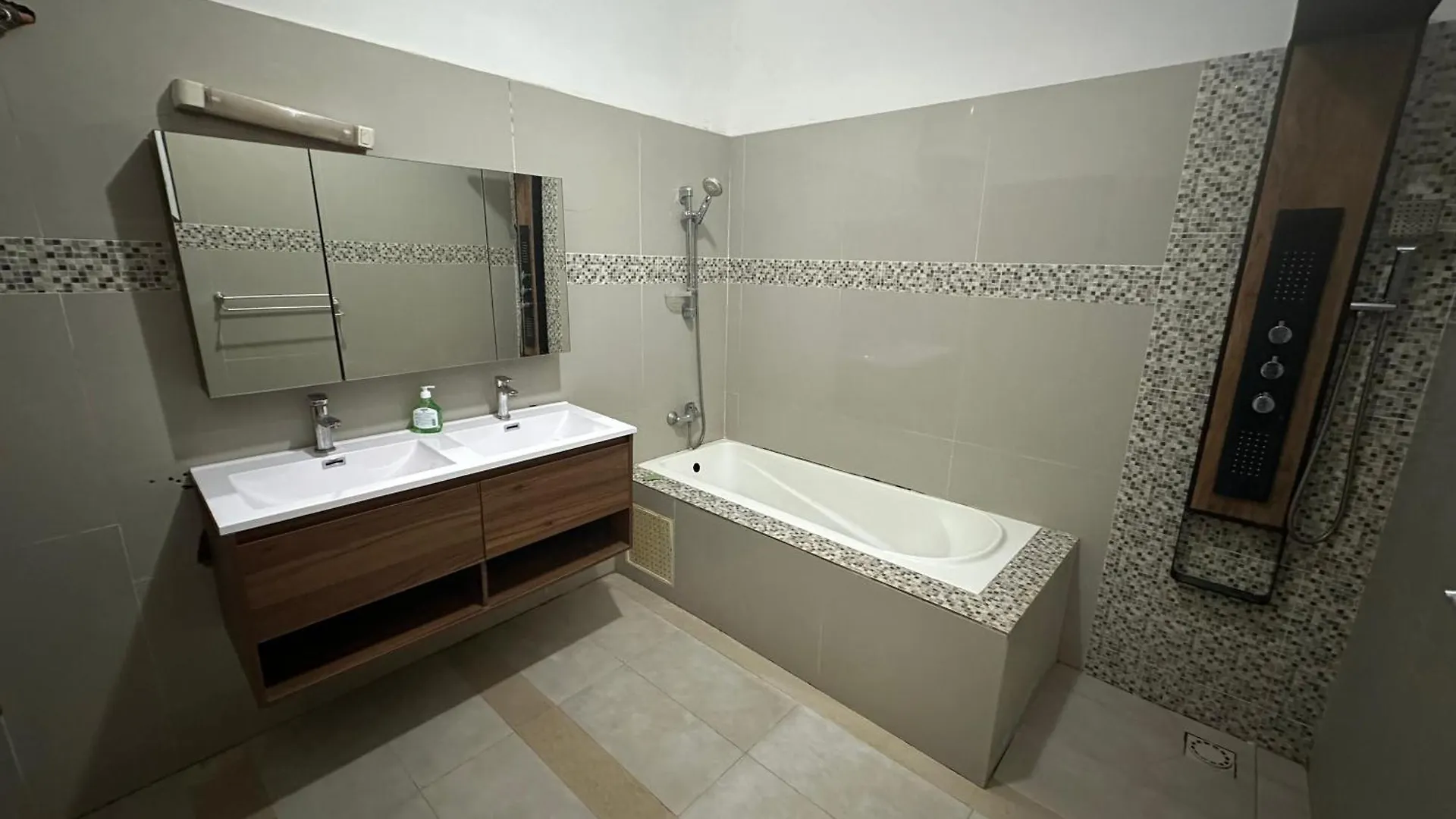 Villa Somone Dakar Senegal
